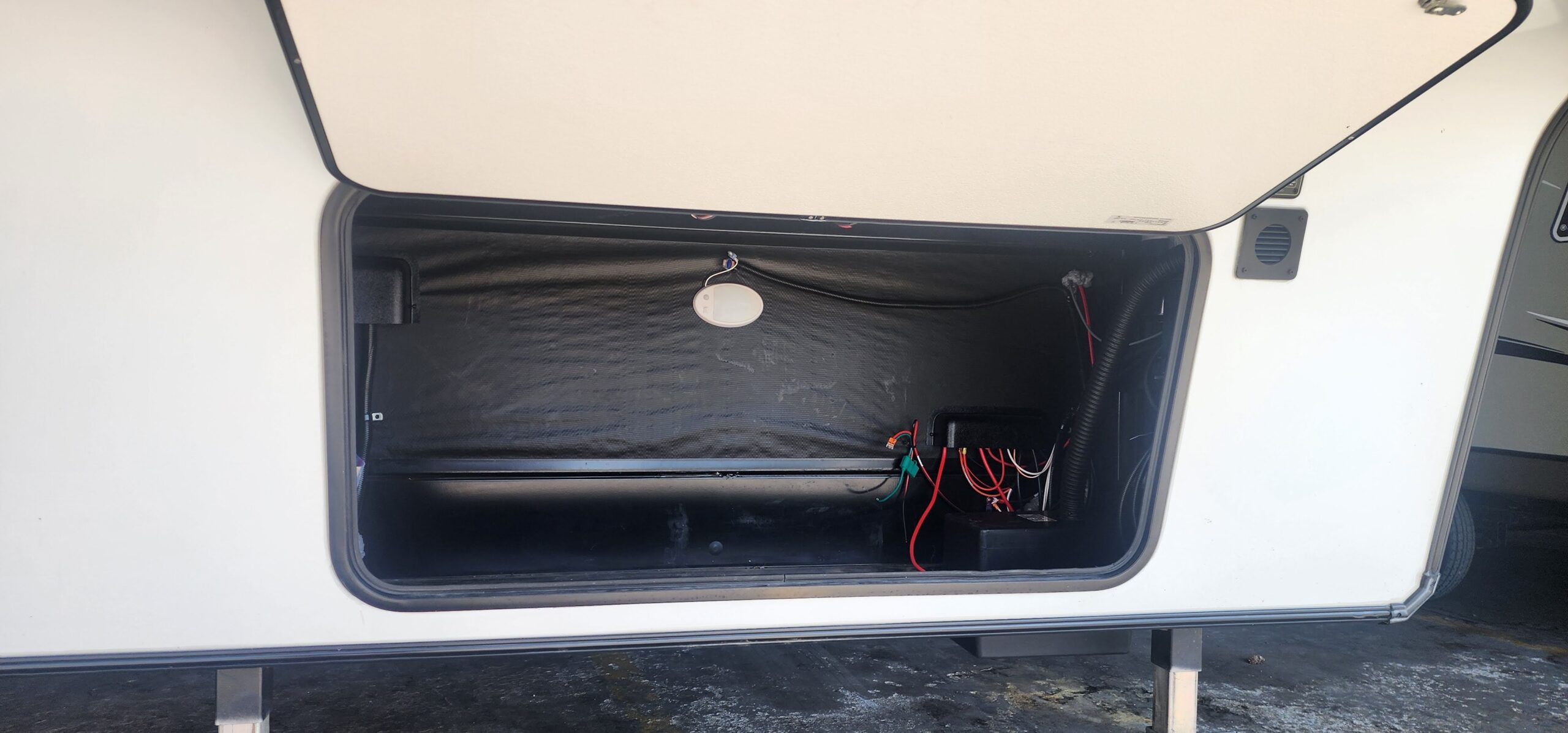 433-2020-Grand-Design-Reflection-150-Series-295RL-Cargo-Bay-Before-Solar-Installation