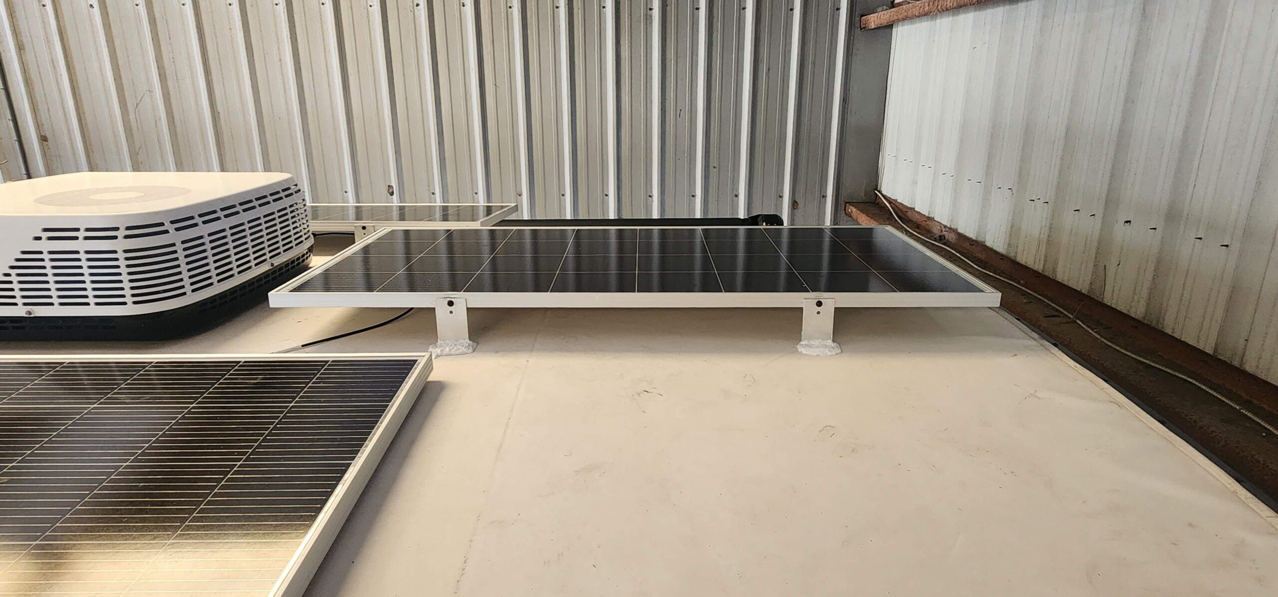 474-2024-Brinkley-Model-G-3950-Rich-Solar-Panels-3